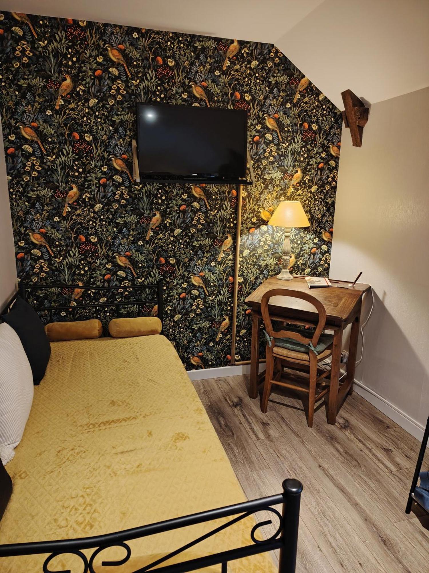 Le Douetaux Chambres D'Hotes La Baussaine エクステリア 写真